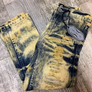 Road Narrows NYC Boy’s Size 6 NWT